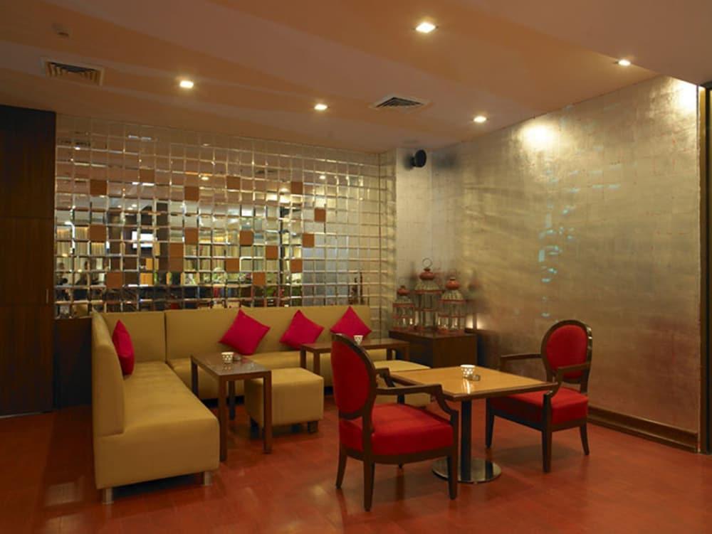 Royal Orchid Central Jaipur, Bani Park מראה חיצוני תמונה