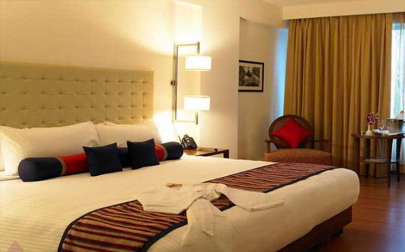Royal Orchid Central Jaipur, Bani Park מראה חיצוני תמונה